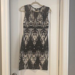 H&M black and white sleeveless dress